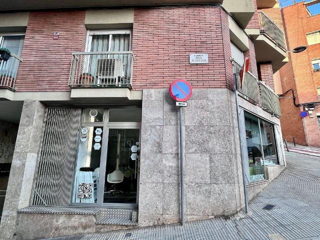 Local Comercial en venta en Gràcia, Barcelonès
