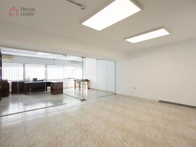 Local Comercial en venta en la Marina de Port, Barcelona