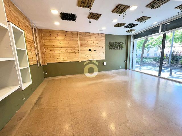 Local Comercial en venta en el Centre, Baix Llobregat