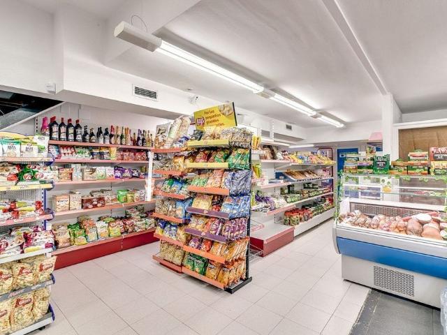 Local Comercial en venta en Alt Empordà, Catalunya