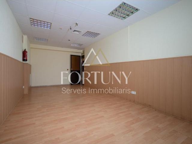 Local Comercial en venta en Ample, Baix Camp