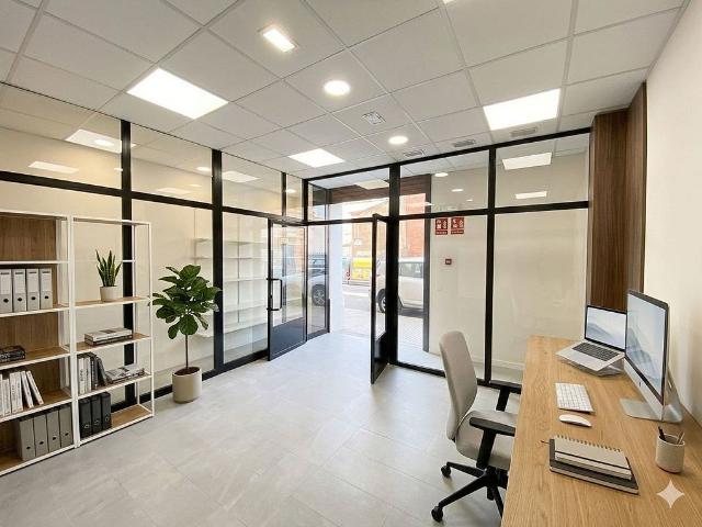 Local Comercial en venta en Pla d'Urgell, Catalunya