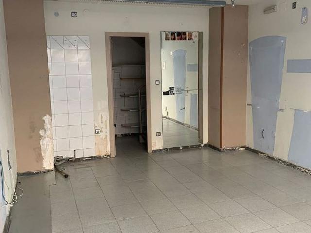 Local Comercial en venta en Rambla de Ferran - Estació, Segrià