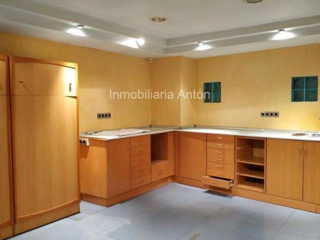 Local Comercial en venta en la Marina Baixa, Valencia