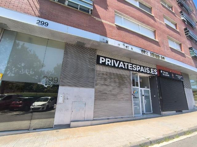 Local Comercial en venta en Zona Esportiva, Vallès Occidental