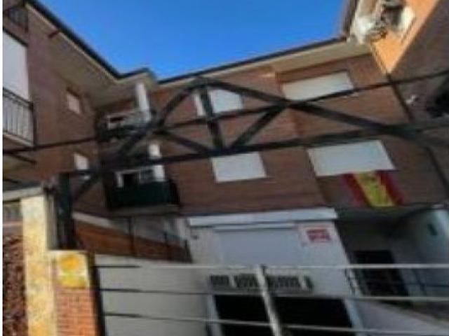 Local Comercial en venta en Cazalegas, Castilla-La Mancha