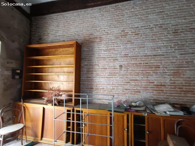 Local Comercial en venta en Cuéllar, Castilla y León