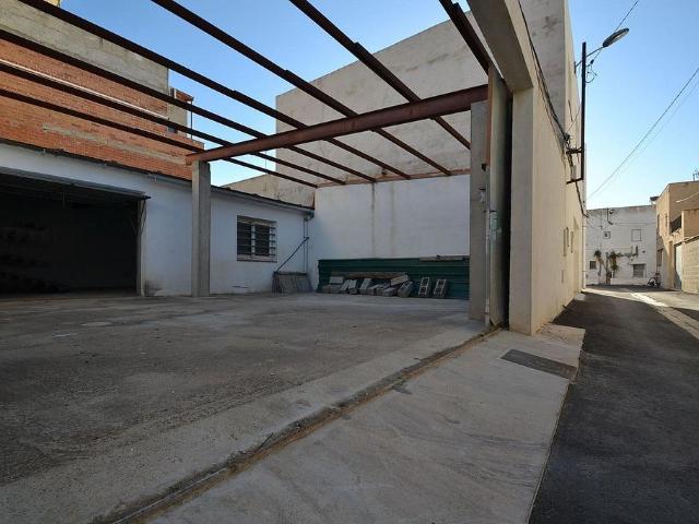 Local Comercial en venta en Baix Ebre, Catalunya