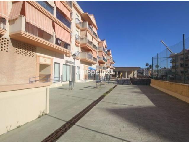 Local Comercial en venta en Barriada Islas Canarias, Costa del Sol Occidental