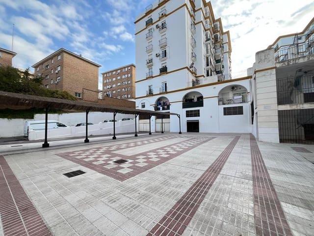 Local Comercial en venta en Barriada Islas Canarias, Costa del Sol Occidental