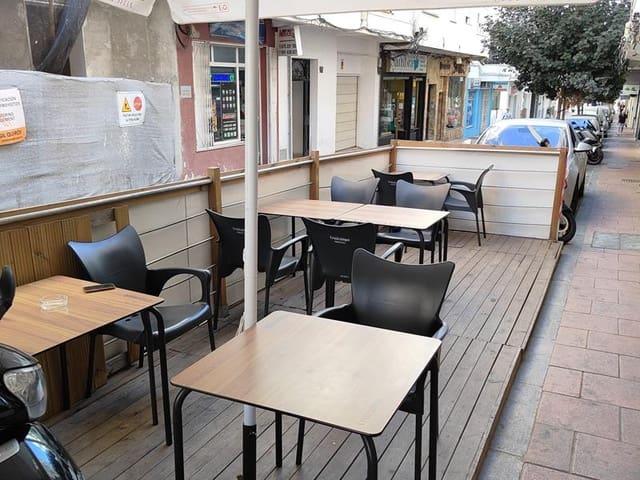 Local Comercial en venta en Barriada Islas Canarias, Costa del Sol Occidental
