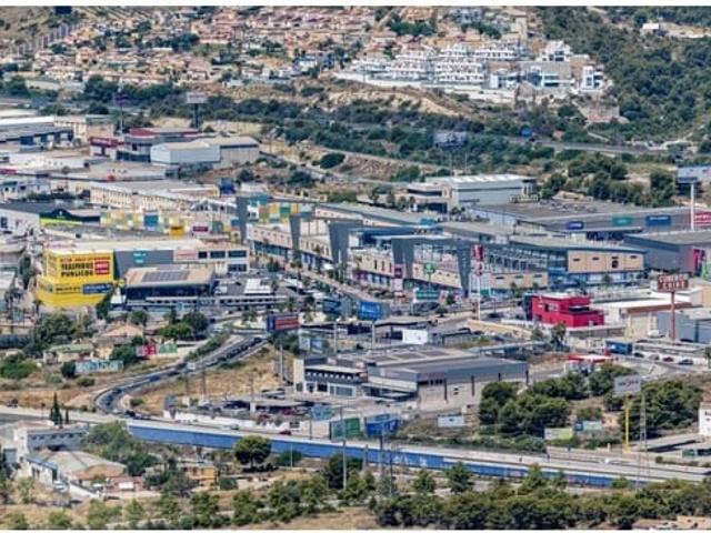 Local Comercial en venta en Finestrat, Valencia