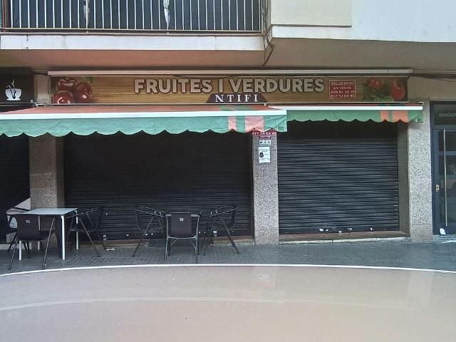 Local Comercial en venta en Baix Llobregat, Catalunya
