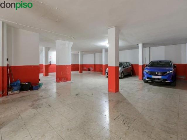 Local Comercial en venta en Granada, Carretera de la Sierra
