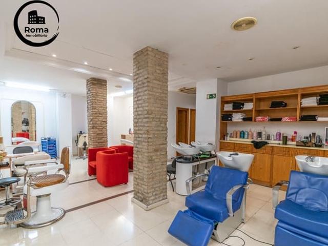 Local Comercial en venta en Centro, Comarca de la Vega de Granada