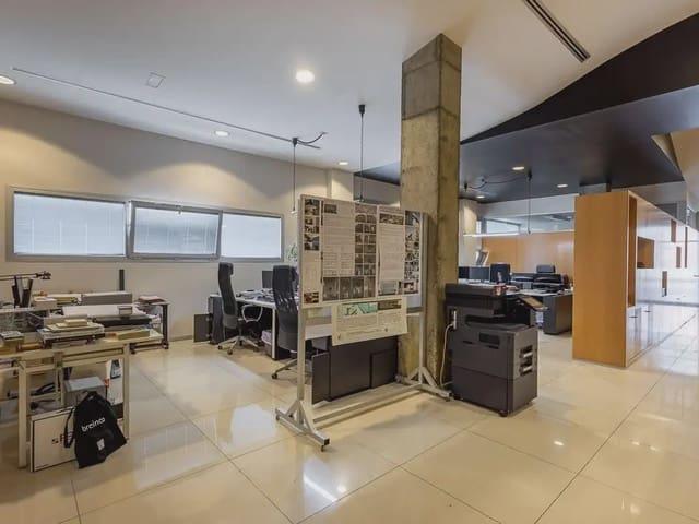 Local Comercial en venta en Centro, Comarca de la Vega de Granada