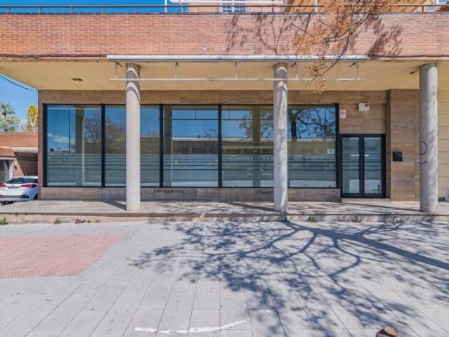 Local Comercial en venta en Granada, Angustias - Chana - Encina