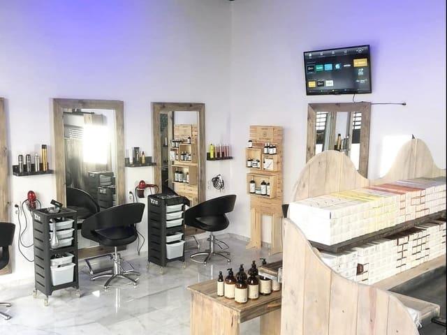 Local Comercial en venta en Los Cristianos, Arona