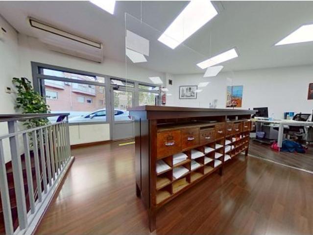 Local Comercial en venta en Puente de Vallecas, Madrid