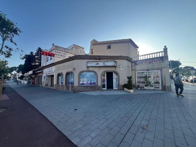Local Comercial en venta en Mont-roig Del Camp