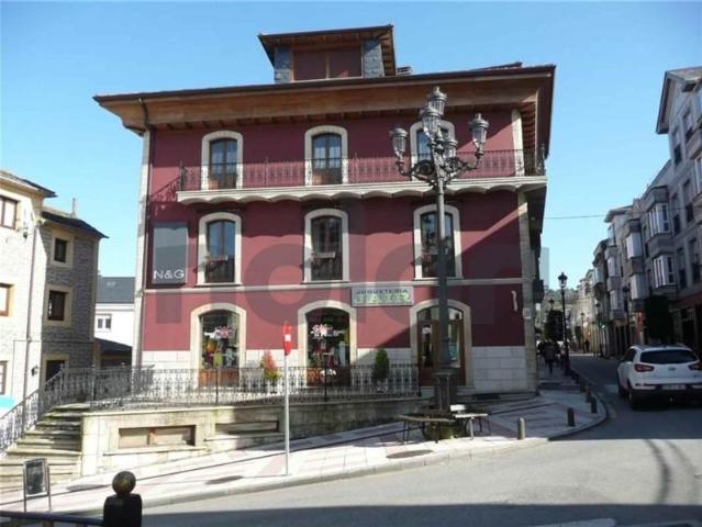 Local Comercial en venta en Navia, Asturias