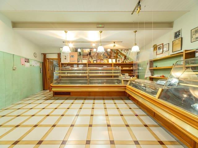 Local Comercial en venta en La Cruz, el Vinalopó Mitjà / El Vinalopó Medio