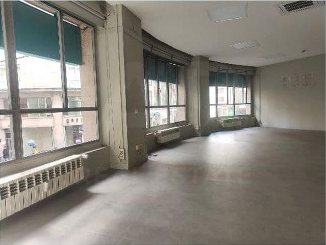 Local Comercial en venta en A Ponte, Ourense