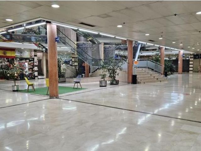 Local Comercial en venta en Llamaquique, Oviedo