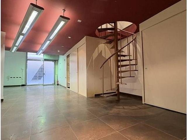 Local Comercial en venta en Barcelona, el Raval