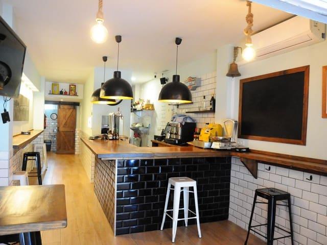 Local Comercial en venta en la Platja de Sant Joan, San Juan De Alicante