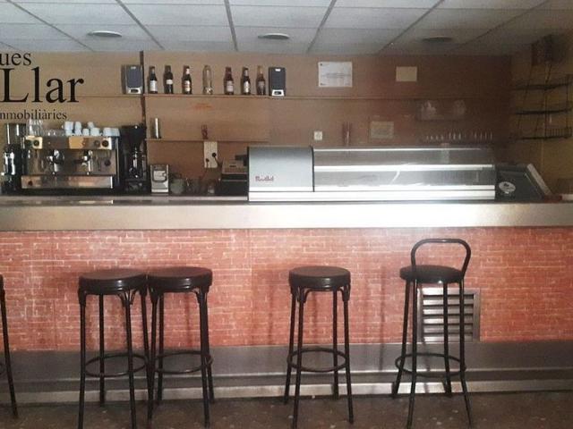 Local Comercial en venta en Viladecans, Baix Llobregat