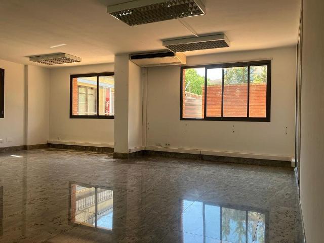 Local Comercial en venta en Malagrida, Garrotxa