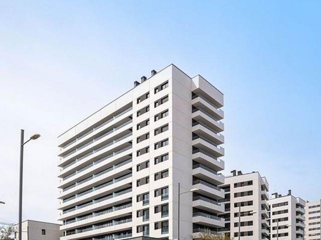 Local Comercial en venta en Districte 5, Barcelonès