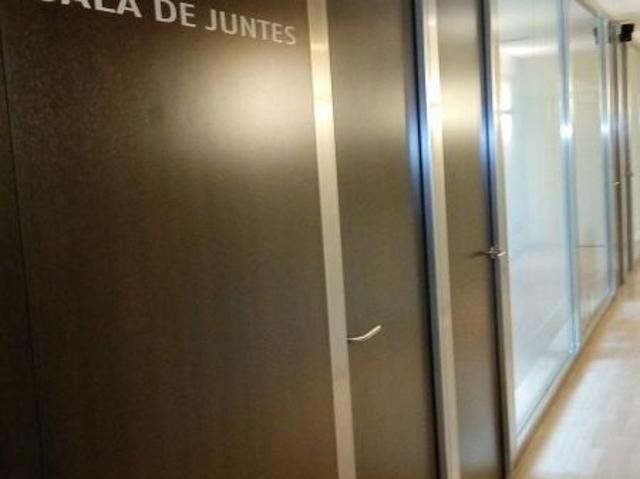Local Comercial en venta en Centre, Baix Llobregat