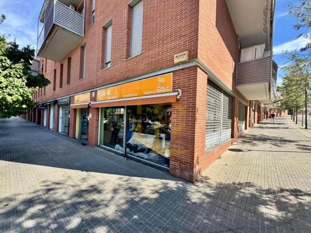 Local Comercial en alquiler en Rubí, Barcelona