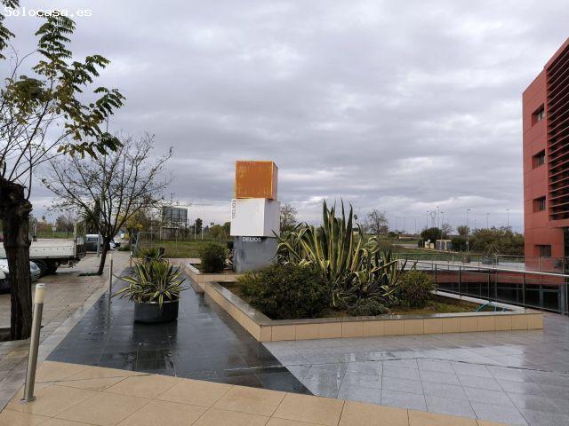 Local Comercial en venta en Salteras, Andalucía