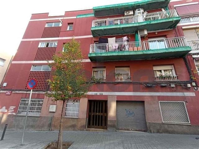 Local Comercial en venta en Centre, Santa Coloma de Gramenet