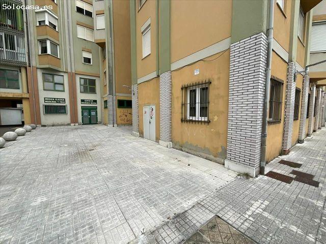 Local Comercial en venta en Bezana, Santa Cruz De Bezana