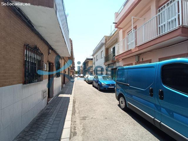 Local Comercial en venta en Cerro-Amate, Alcalá De Guadaíra