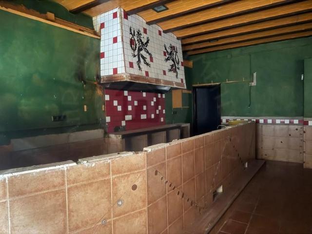 Local Comercial en alquiler en Tàrrega, Lleida