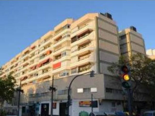 Local Comercial en venta en Valencia De Las Torres, Extremadura