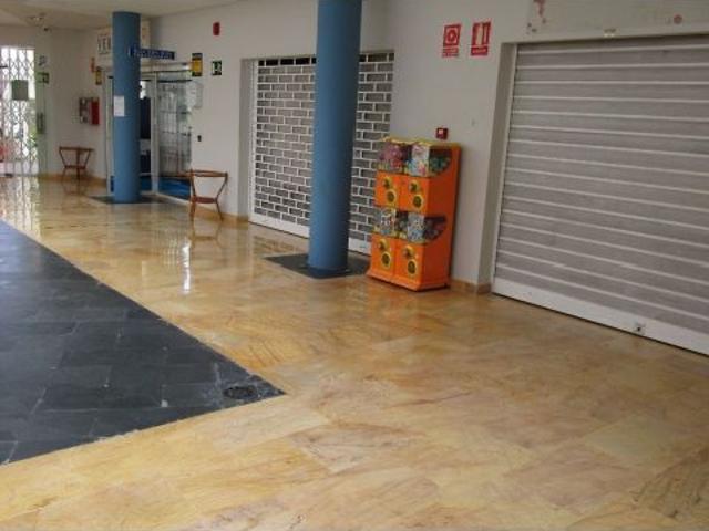 Local Comercial en venta en Vera Playa, Vera
