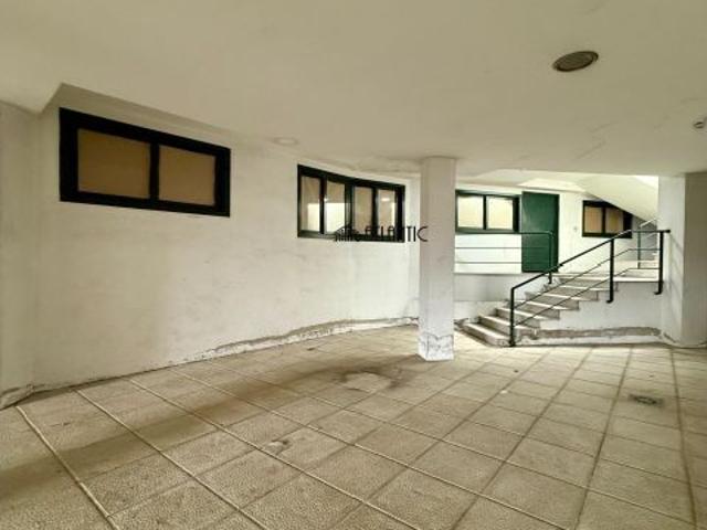 Local Comercial en venta en Teis, Vigo