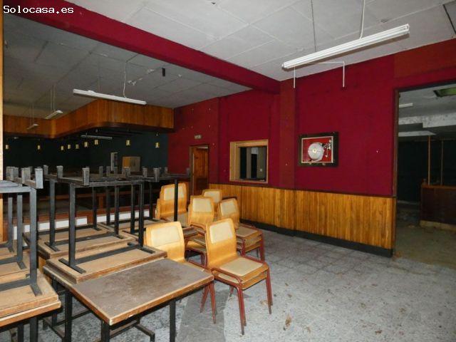 Local Comercial en venta en Viḷḷar, Valdés