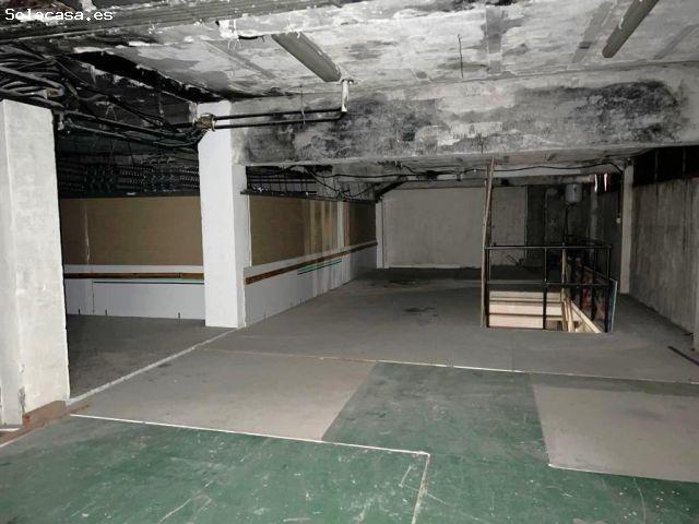 Local Comercial en venta en Delicias, Zaragoza