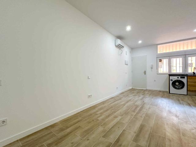 Local Comercial en venta en Latina, Madrid