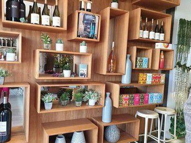 Local Comercial en venta en Nueva Andalucía, Costa del Sol Occidental