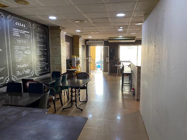 Local Comercial en venta en Melilla