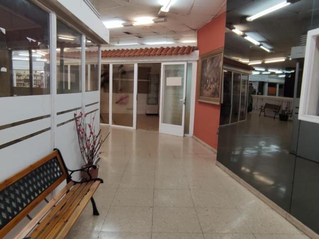 Local Comercial en venta en Cerro Prieto, Móstoles
