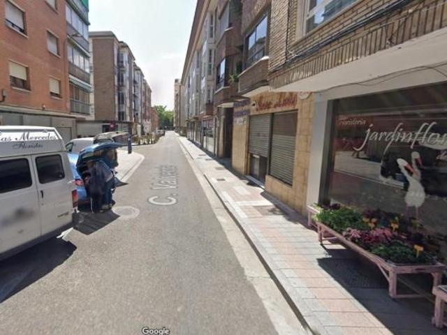 Local Comercial en venta en Aguilar De Campoo, Castilla y León